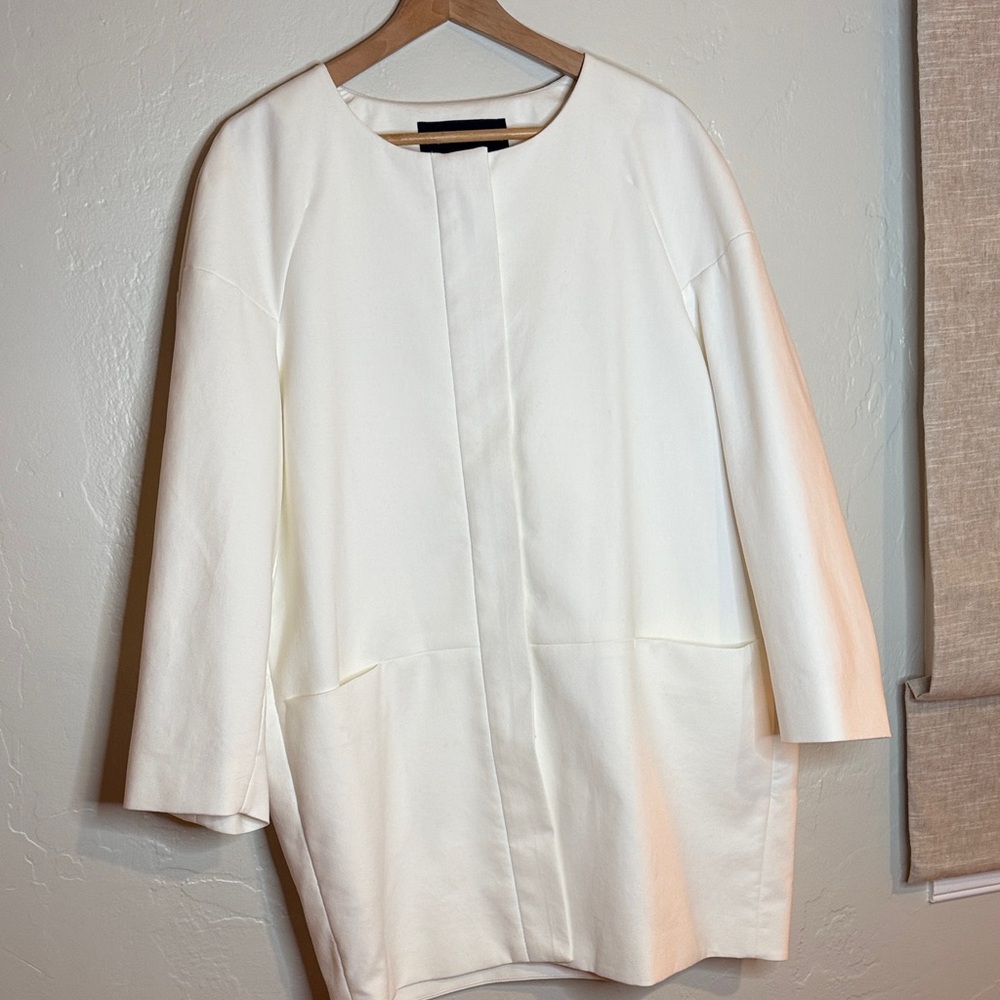 NWT French Connection Cocoon White Coat